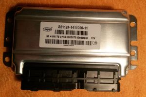 Контроллер  21124-1411020-11 для автомобиля ВАЗ "десятка"